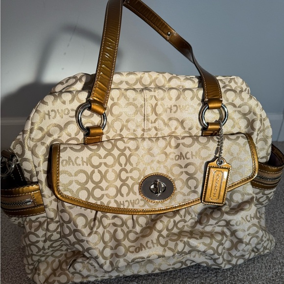 COACH Op Art C Coated Signature Cream Gold Addison Baby Diaper Large Tote Bag. - Picture 4 of 6